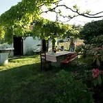 La Pergola Dei Paggi Alloggio per agriturismo *