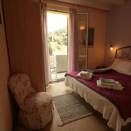 La Pergola Dei Paggi Alloggio per agriturismo *