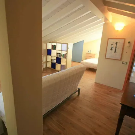Alloggio per agriturismo La Pergola Dei Paggi *